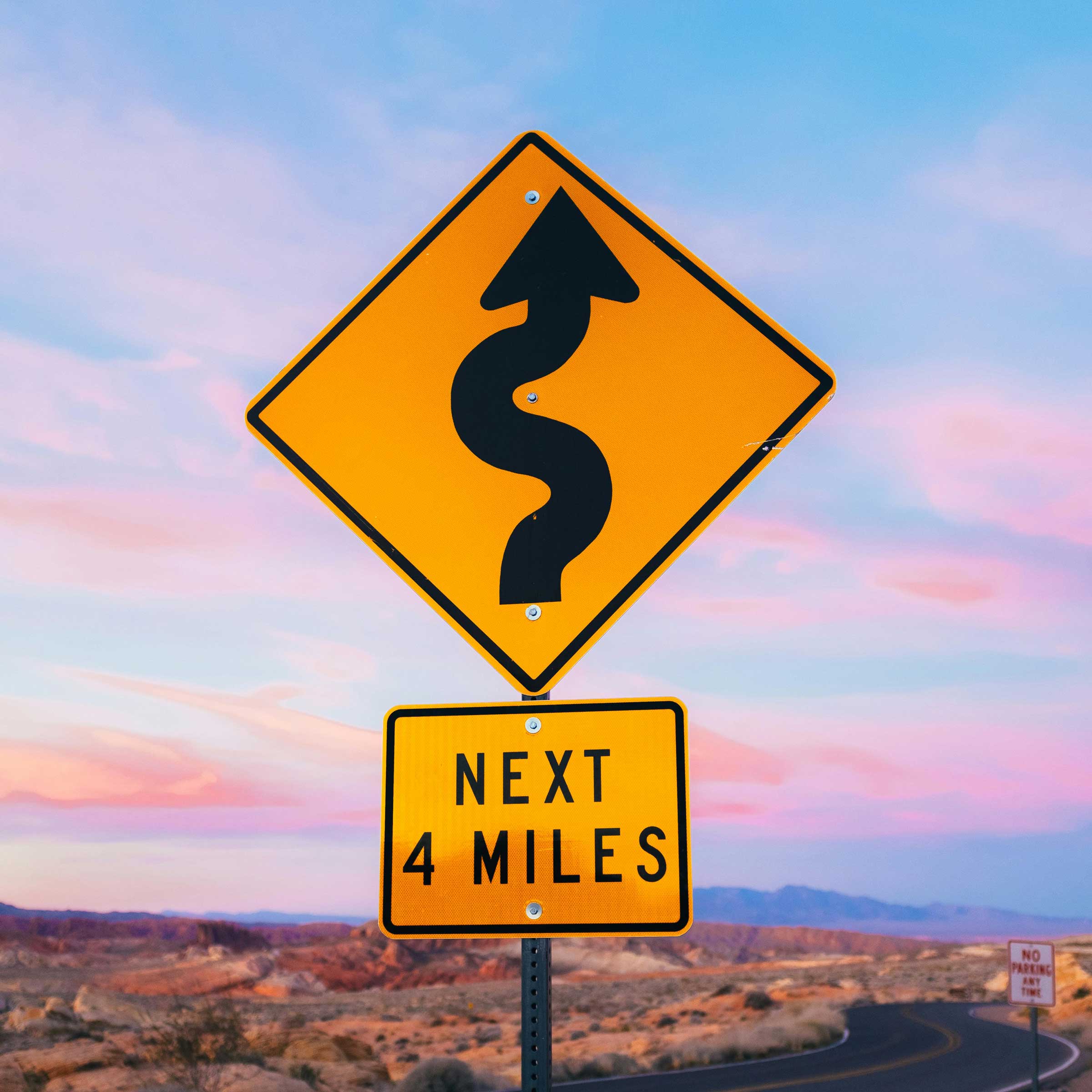 How to Iterate or Pivot in Times of Turbulence